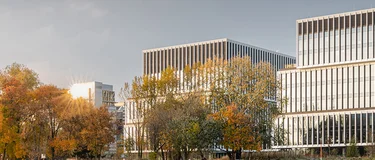 the-lakeside-office-complex_warsaw