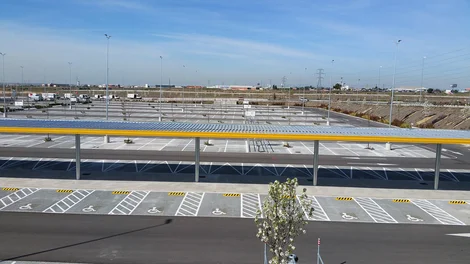 Holcim store parking place with Hydromedia