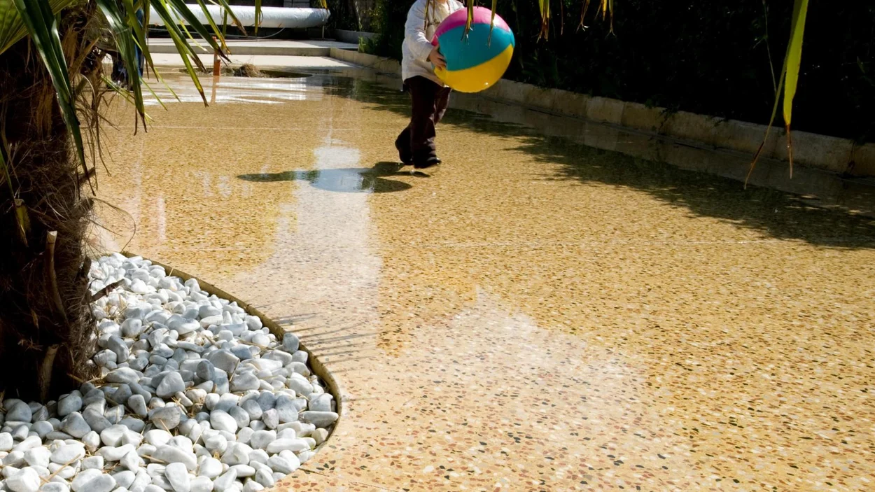 Holcim polished garden pathway